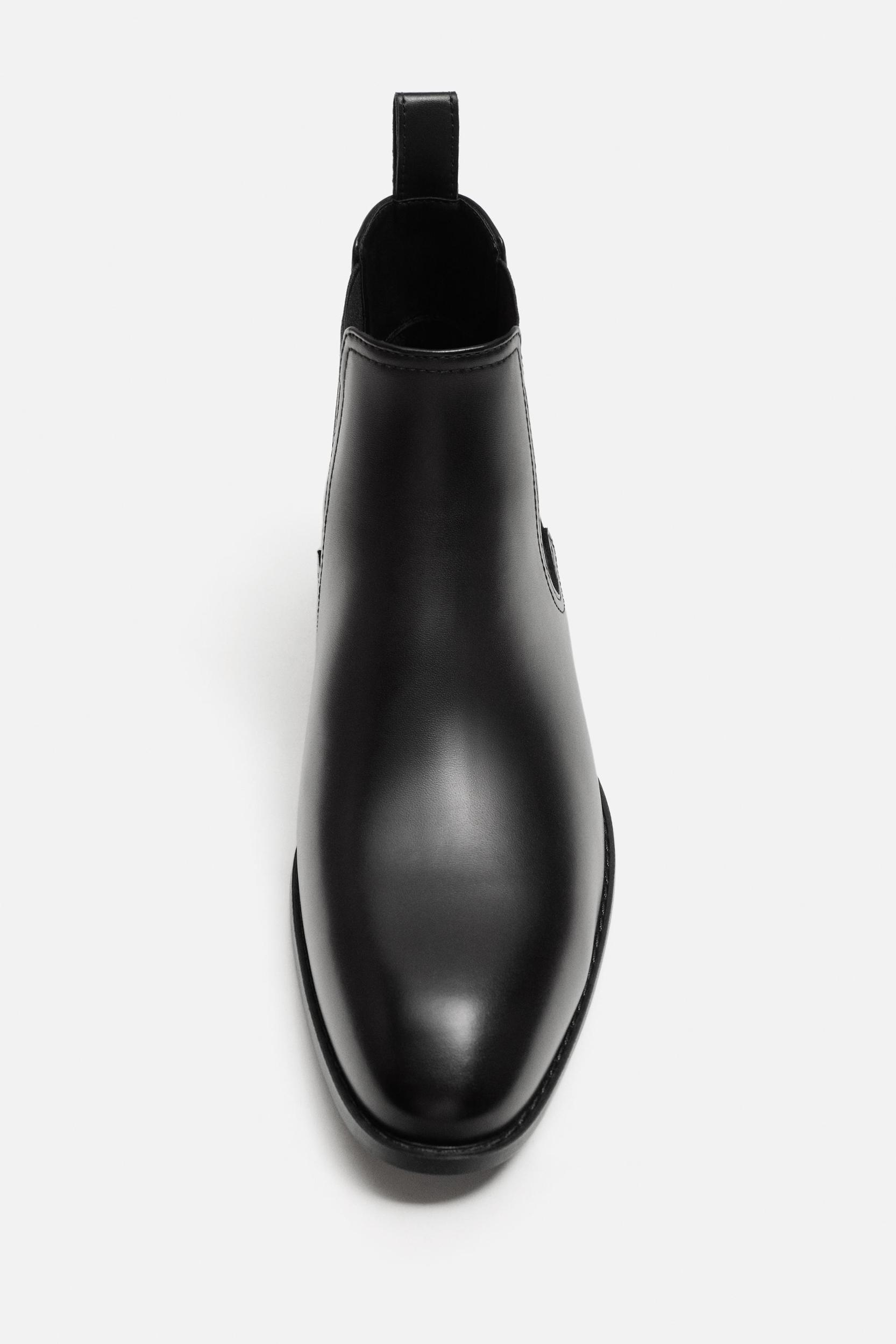 POINTED TOE CHELSEA BOOTS Product Image