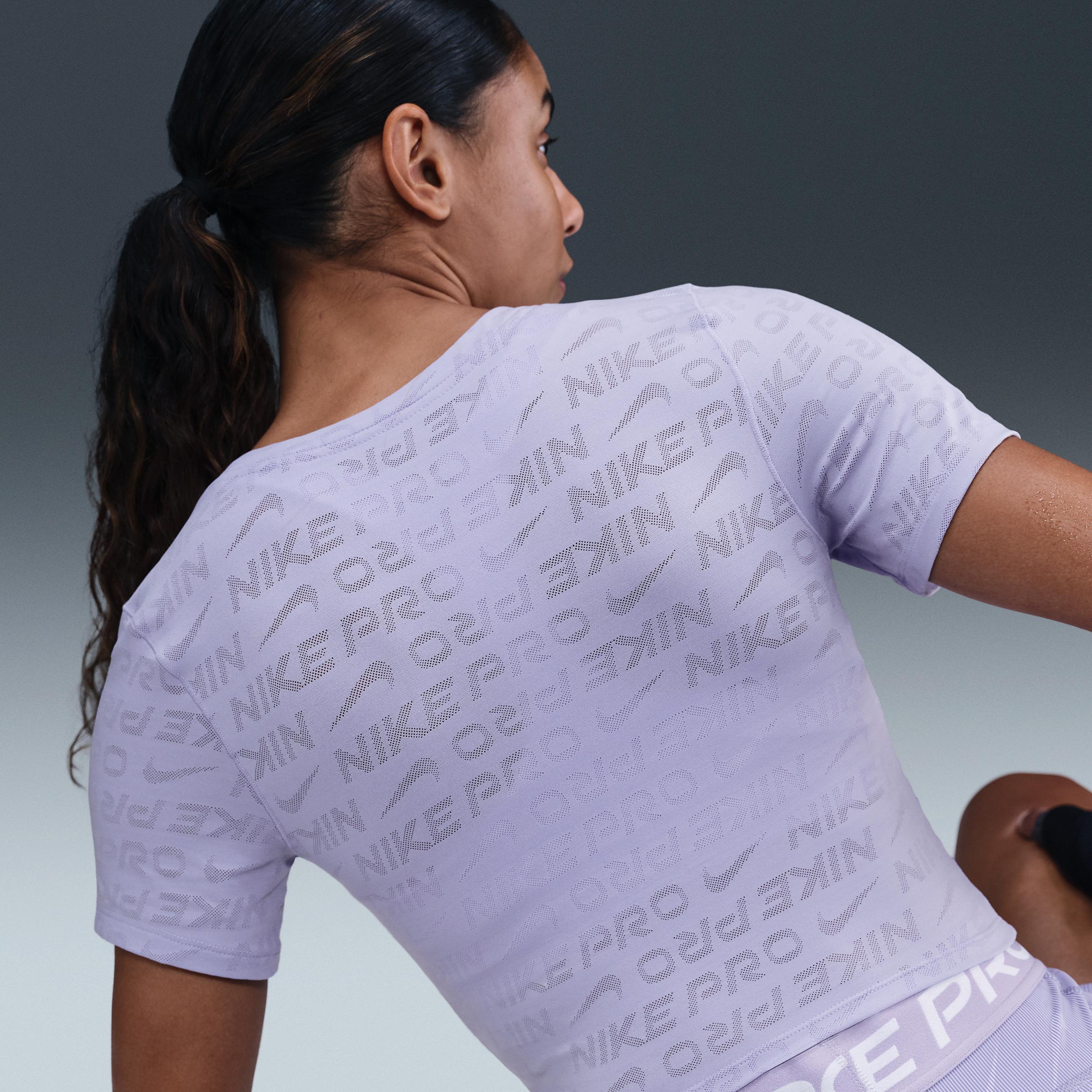 Nike Pro Women's Dri-FIT Short-Sleeve Cropped Jacquard Top Product Image