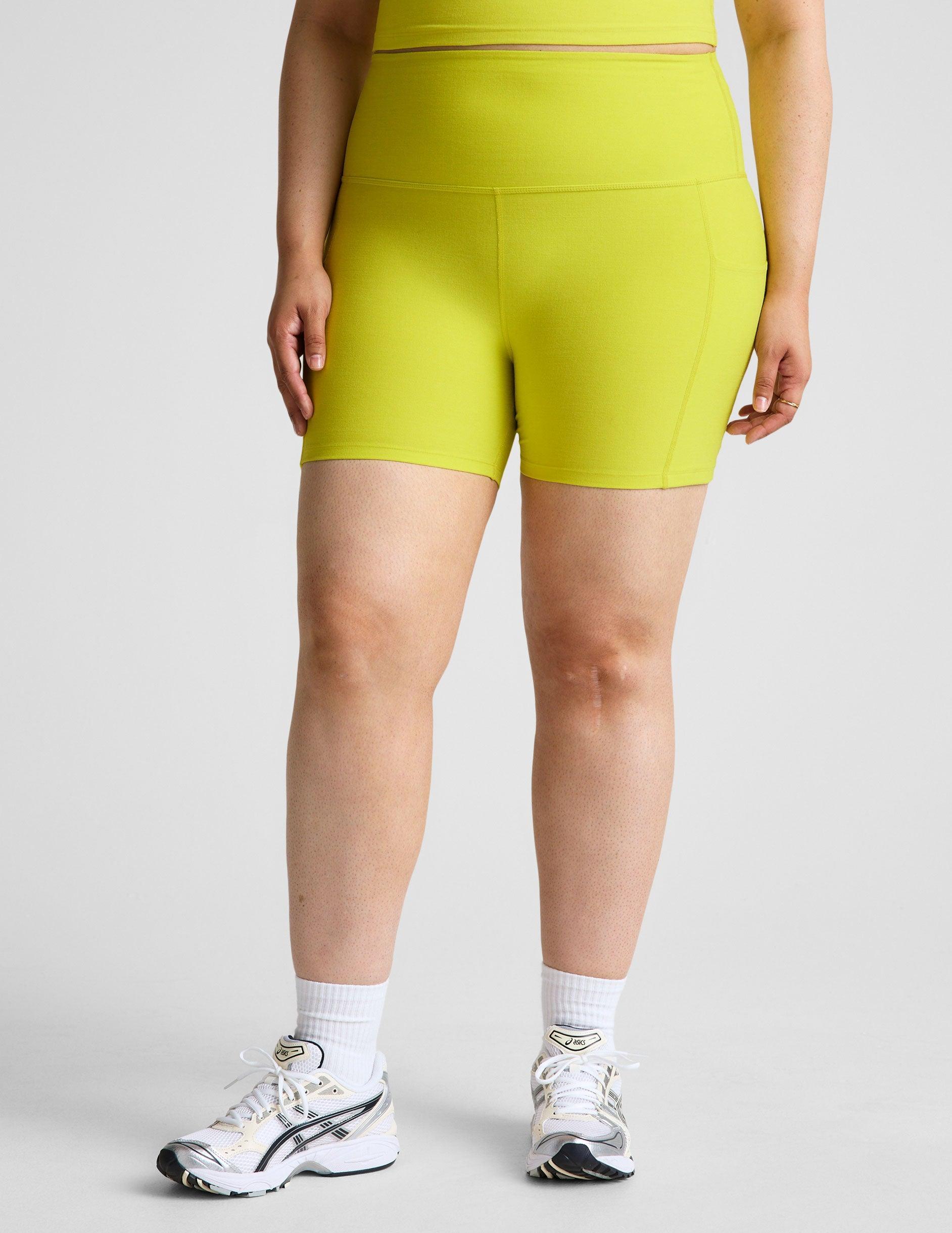Spacedye Keep Pace 5" Pocket Short Product Image