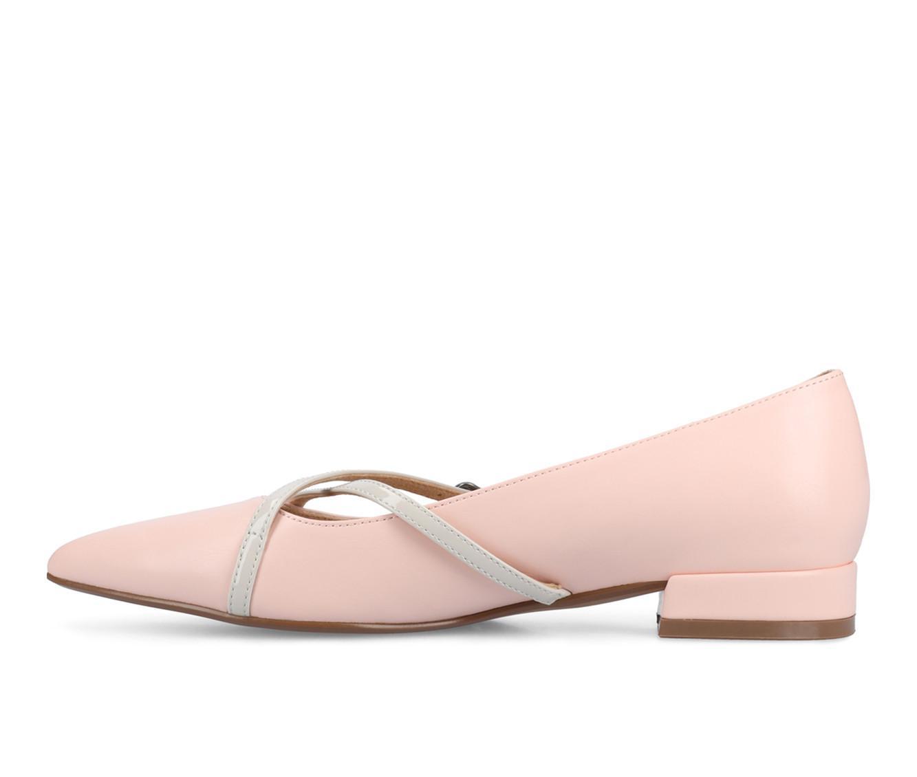 Women's Journee Collection Camby Shoes Product Image