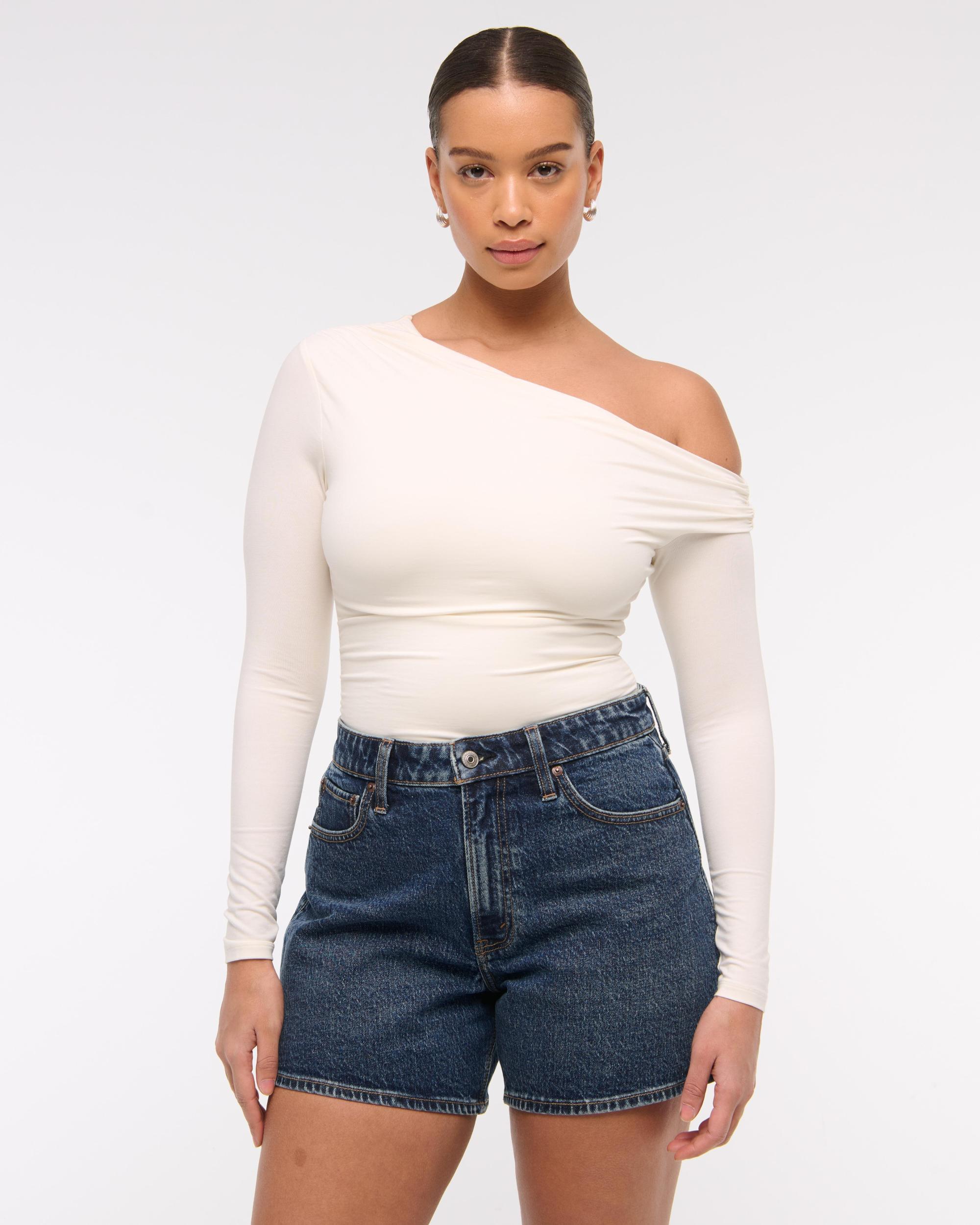 Curve Love High Rise Dad Short Product Image