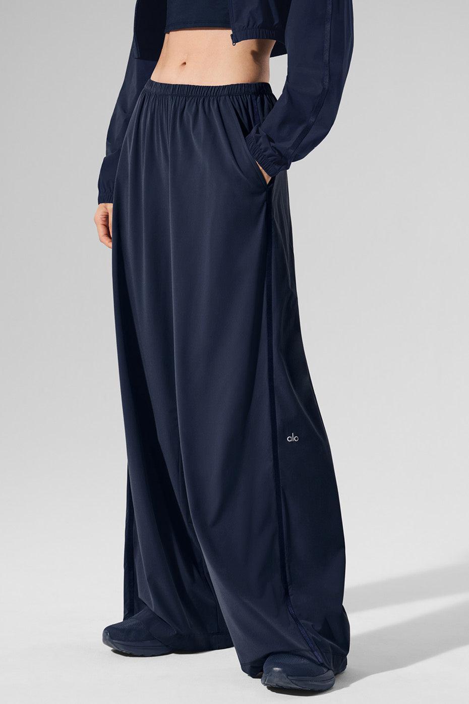 Breezy Wide Leg Pant - Navy Product Image
