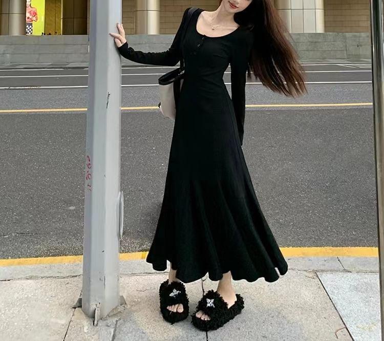 Long-Sleeve Henley Plain Midi  Mermaid Dress Product Image