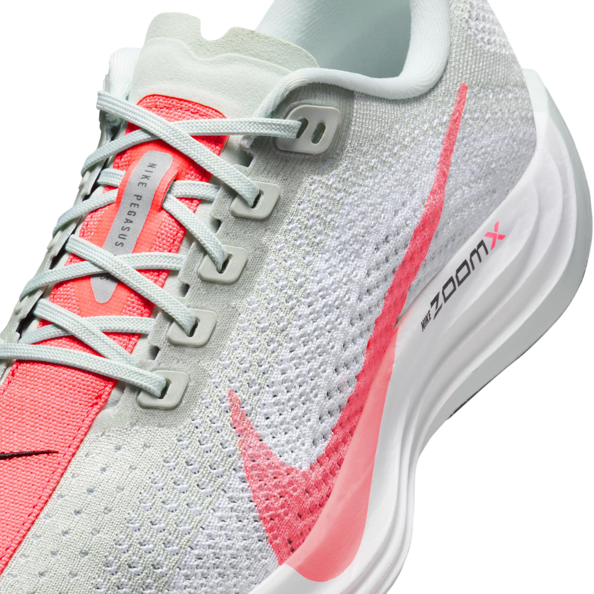 Nike Womens Pegasus Plus Road Running Shoes Product Image