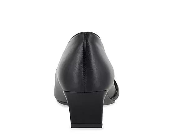 Easy Street Entice Womens Suede Pumps Product Image