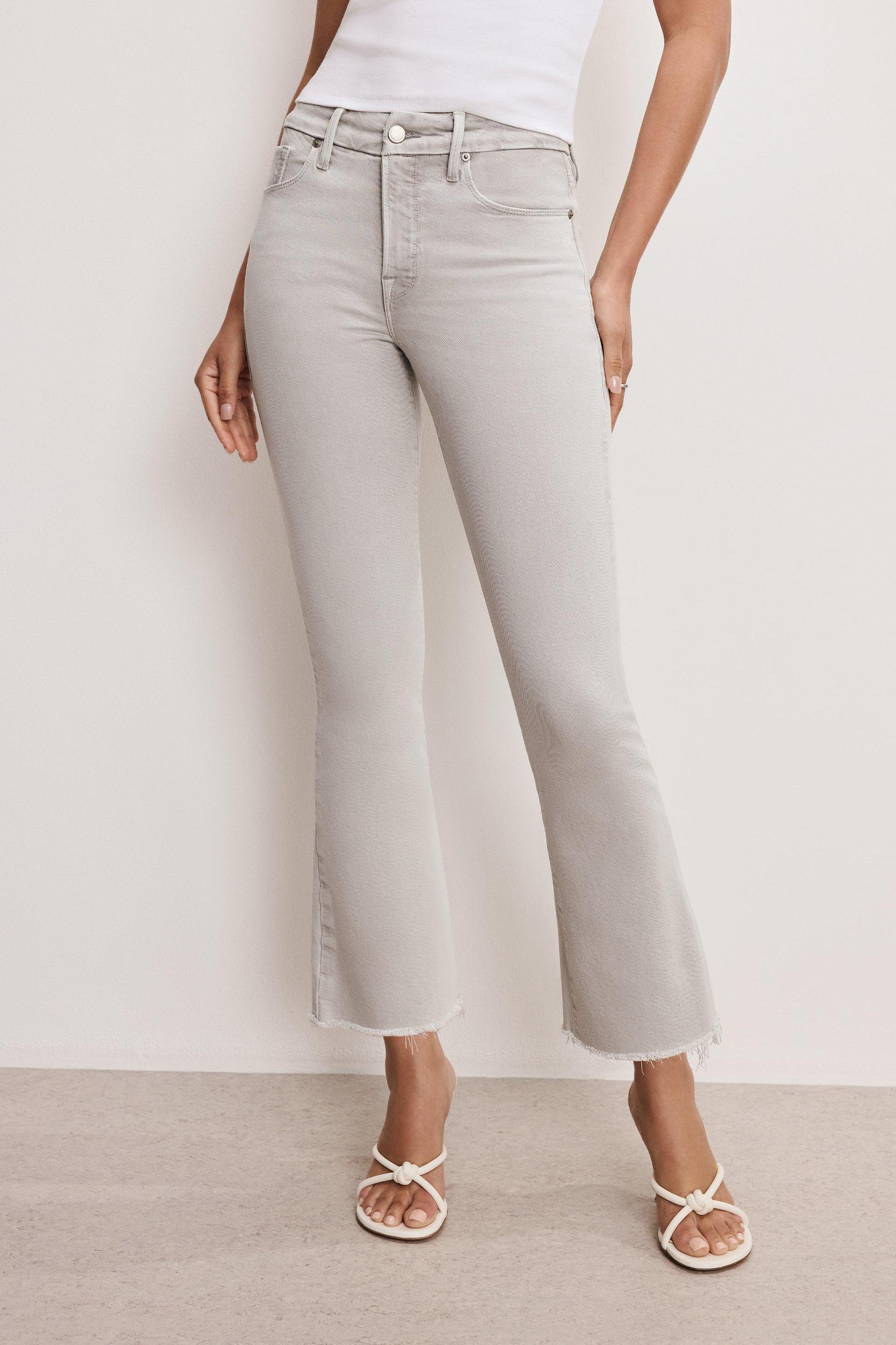 SOFT TECH GOOD LEGS CROPPED MINI BOOT JEANS | AMULET003 Product Image