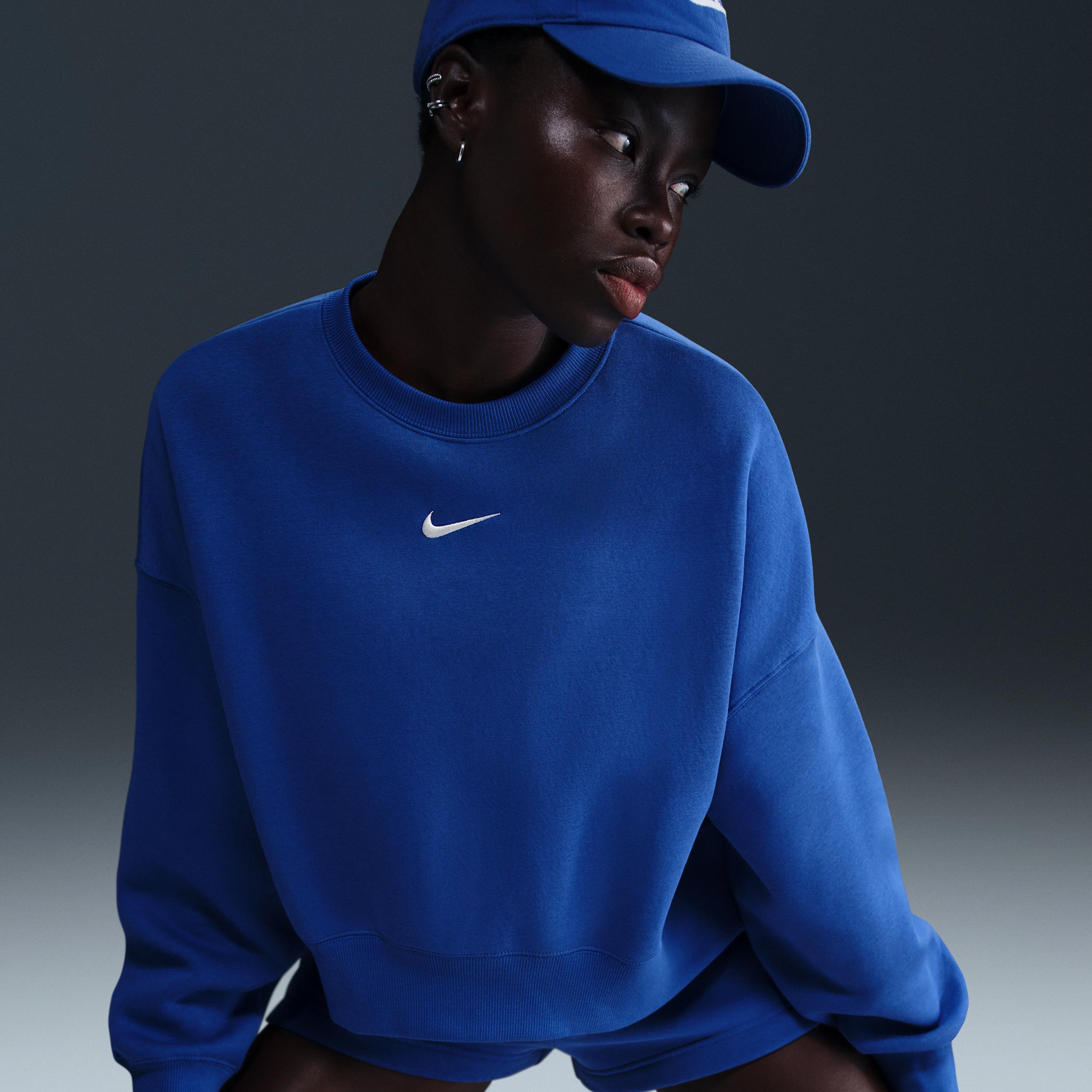 Nike Womens Sportswear Phoenix Fleece Oversized Crewneck Sweatshirt Product Image