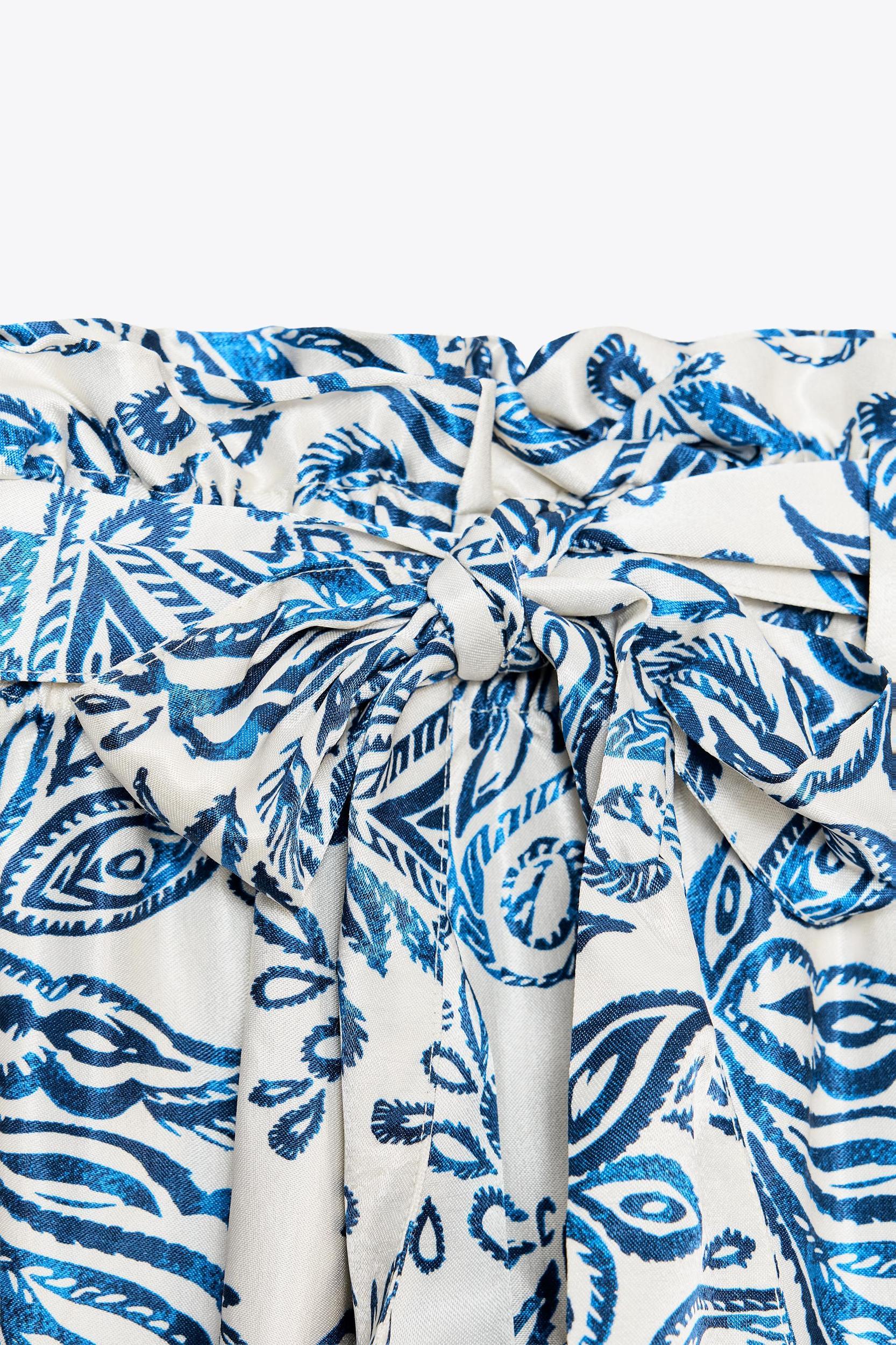 PRINTED SATIN EFFECT PAPER BAG SHORTS Product Image