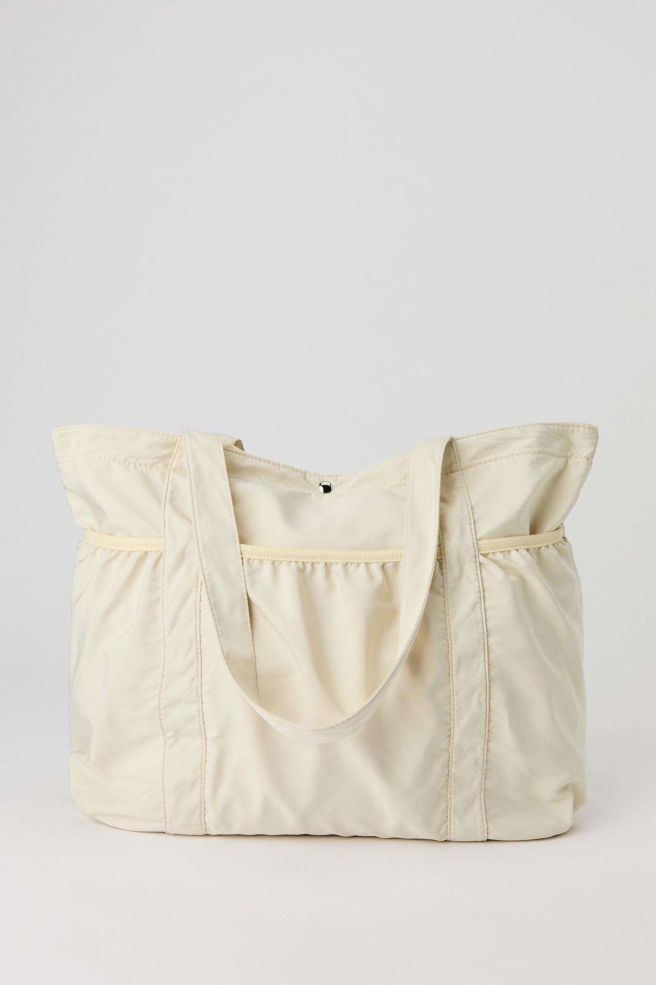 Utility Tote Bag Female Product Image