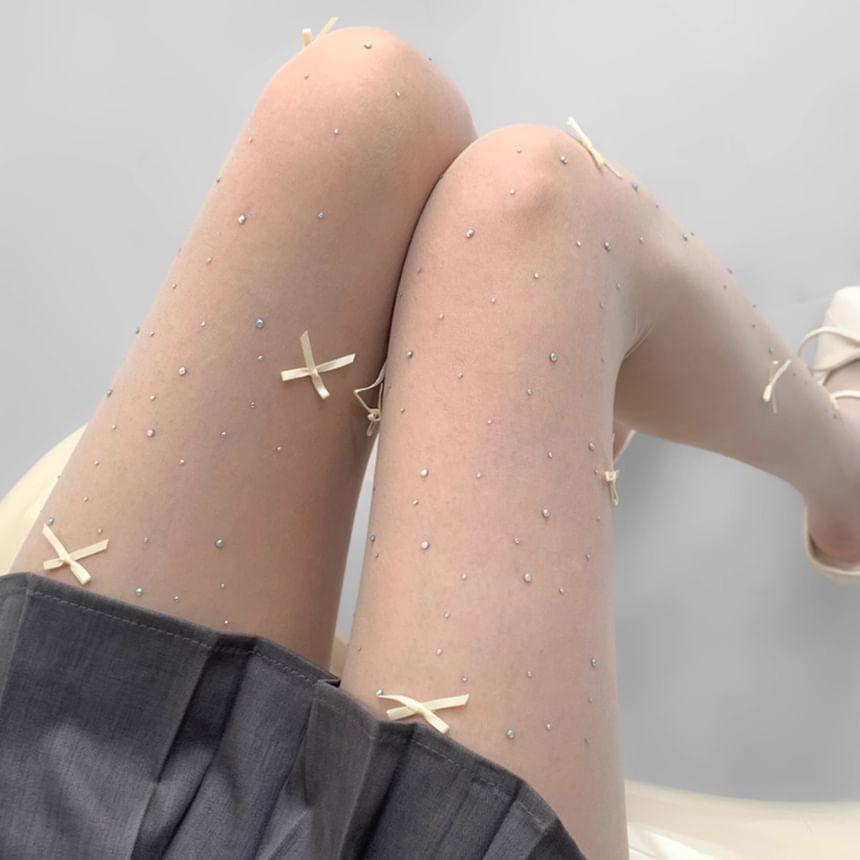 Bow Faux Pearl Stockings Product Image