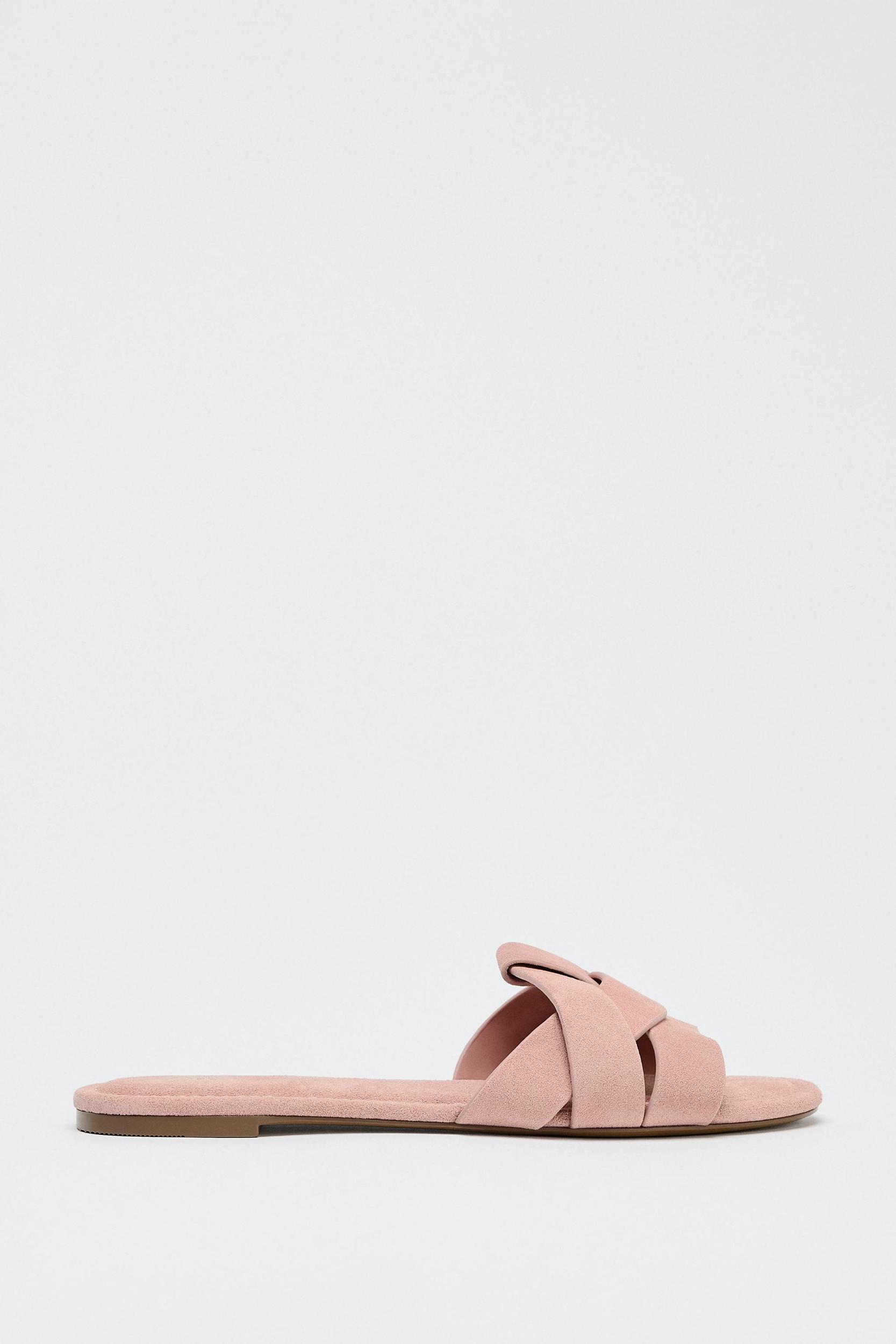 CROSSOVER LEATHER FLAT SANDALS Product Image