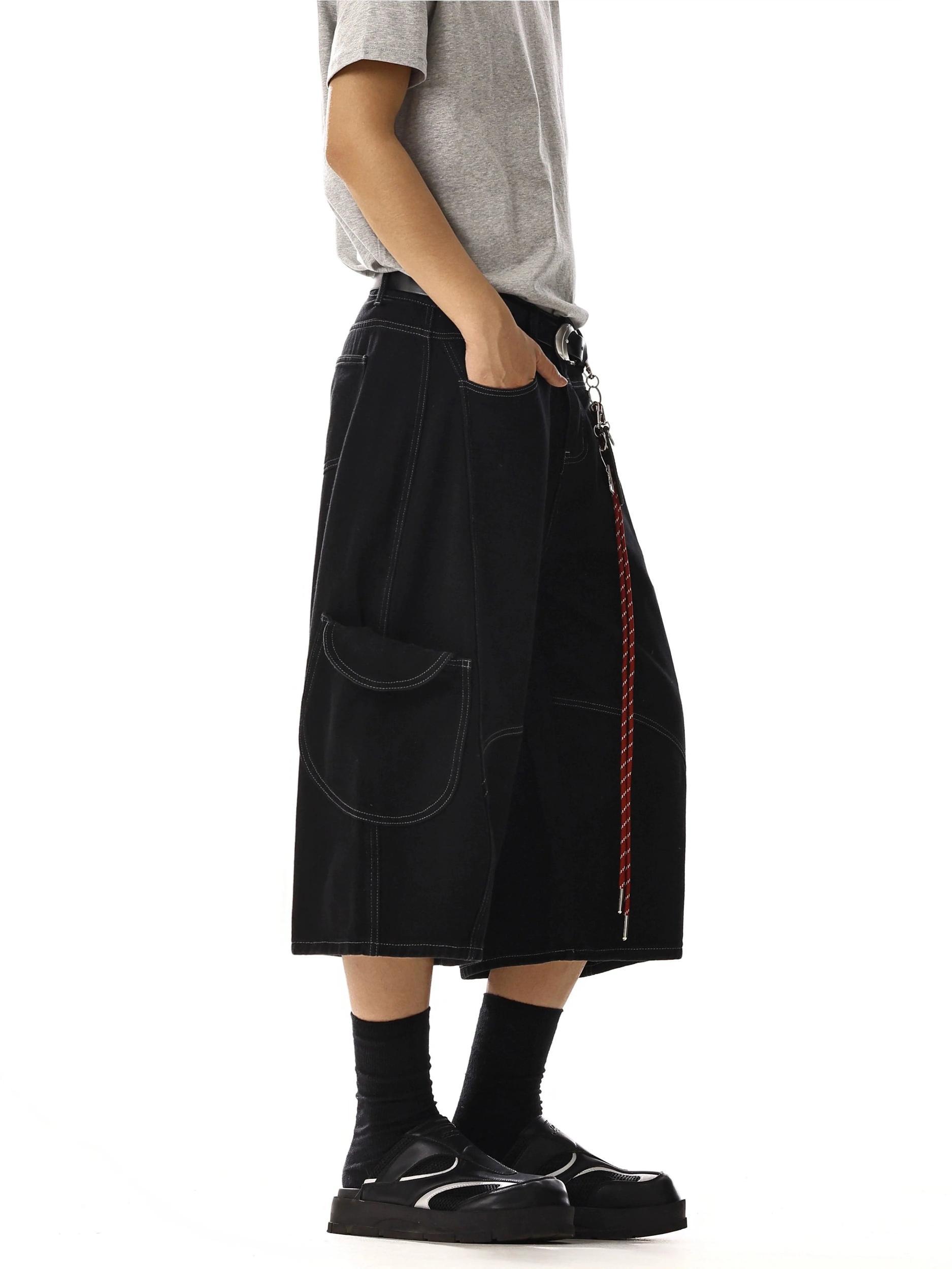 RT No. 18226 RECONSTRUCTED DENIM CARGO SHORTS Product Image