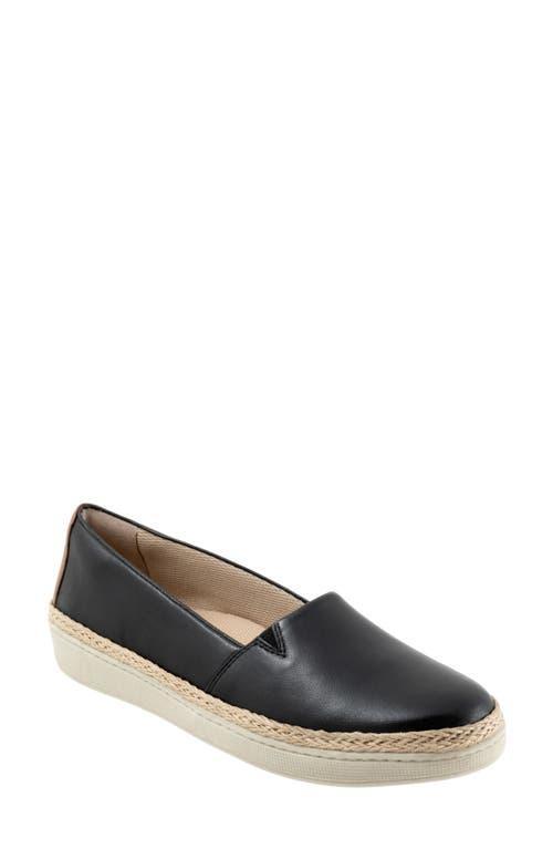Trotters Accent Leather) Women's Slip on Shoes Product Image