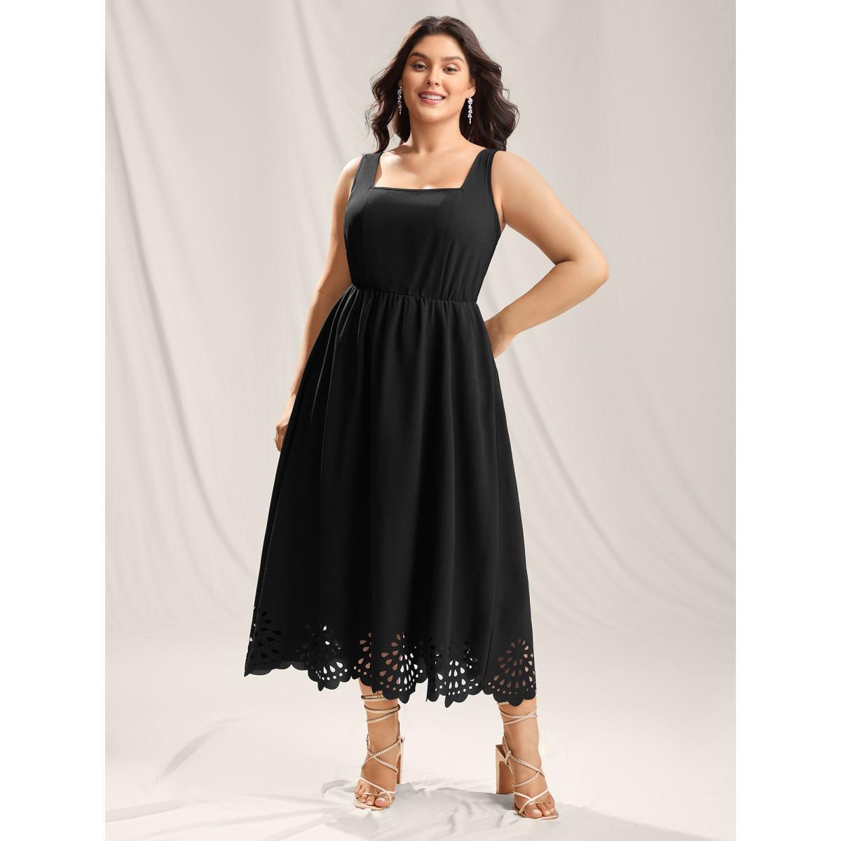 Plus Size Scalloped Laser Cut Pockets Maxi Dress Black Women Square Neck Sleeveless Curvy BloomChic 26/4X Product Image
