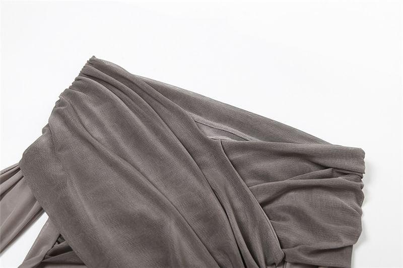 Off Shoulder Long Sleeve Plain Ruched Mesh Panel Crop Top Product Image