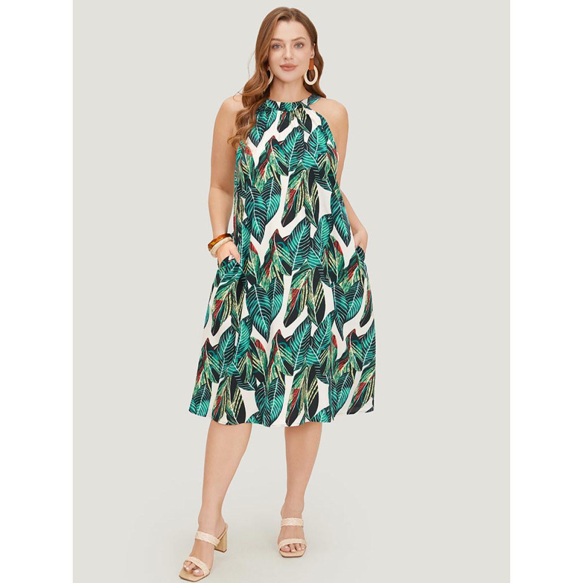 Plus Size Tropical Print Pocket Keyhole Knotted Halter Dress Green Women Vacation Keyhole Halter neck Sleeveless Curvy Knee Dress BloomChic 12/L Product Image