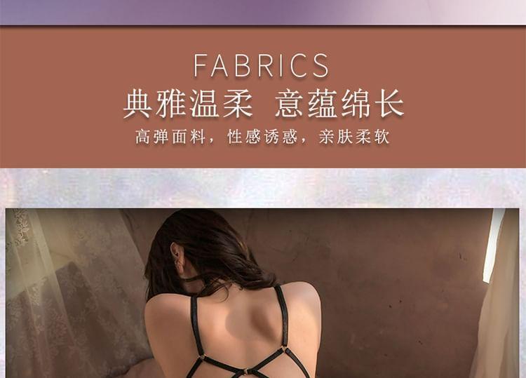 Lingerie Set: Cutout Bow Babydoll + Thong Product Image