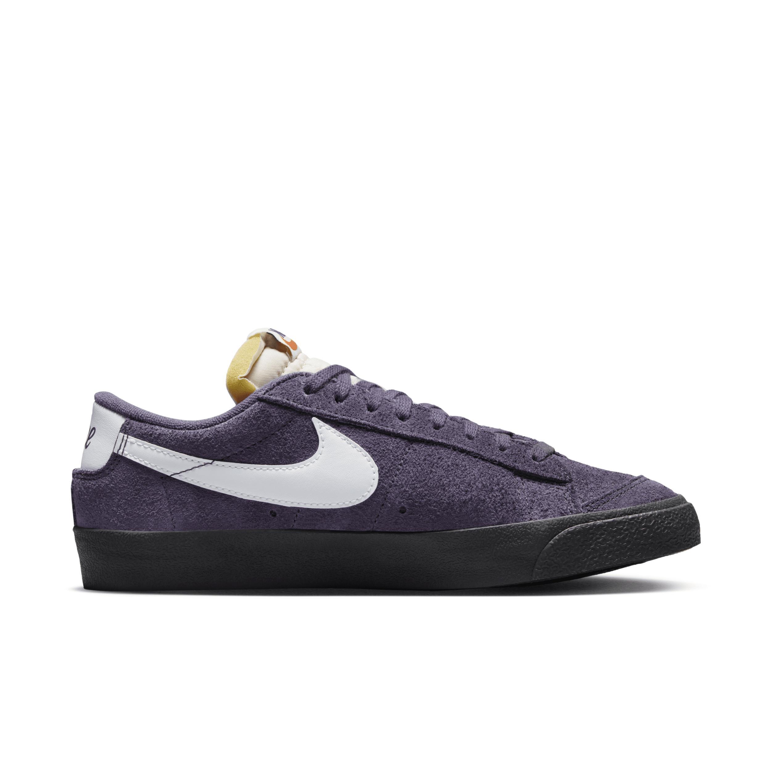 Nike Womens Nike Blazer 77 Low - Womens Basketball Shoes Product Image