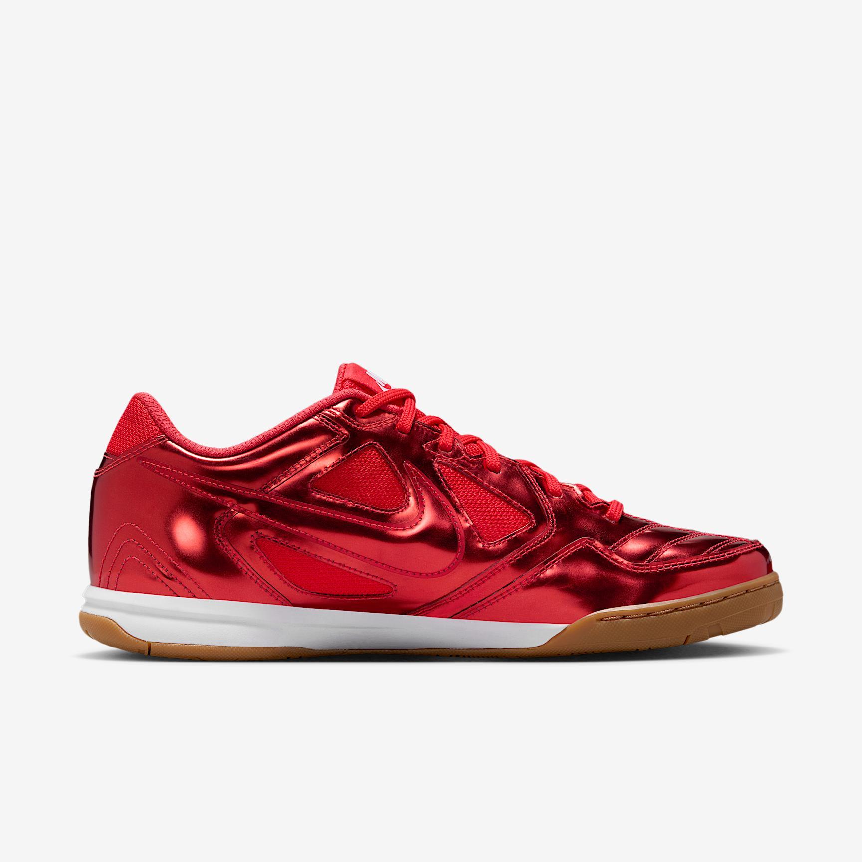 Nike Gato LV8 Men's Shoes Product Image