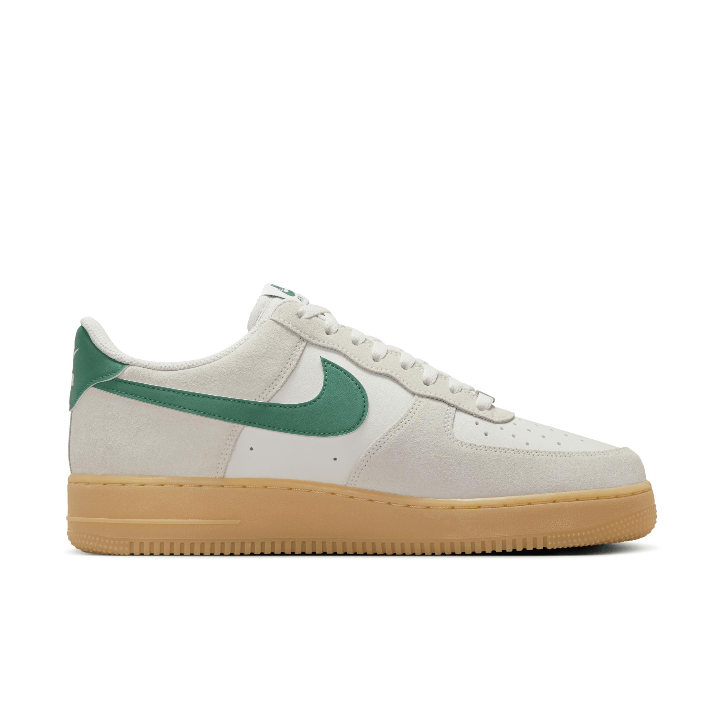Nike Mens Air Force 1 07 LV8 Casual Shoes Product Image