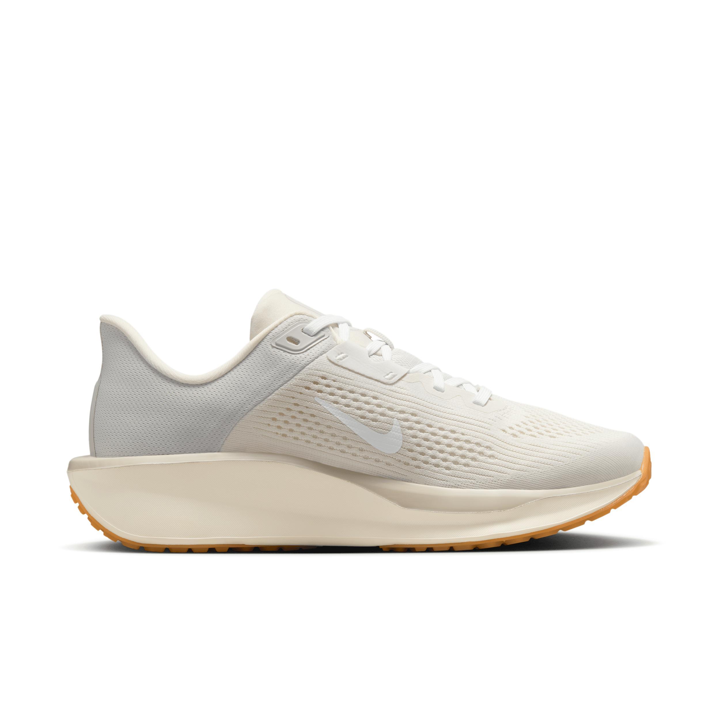 Nike Women's Quest 6 Road Running Shoes Product Image