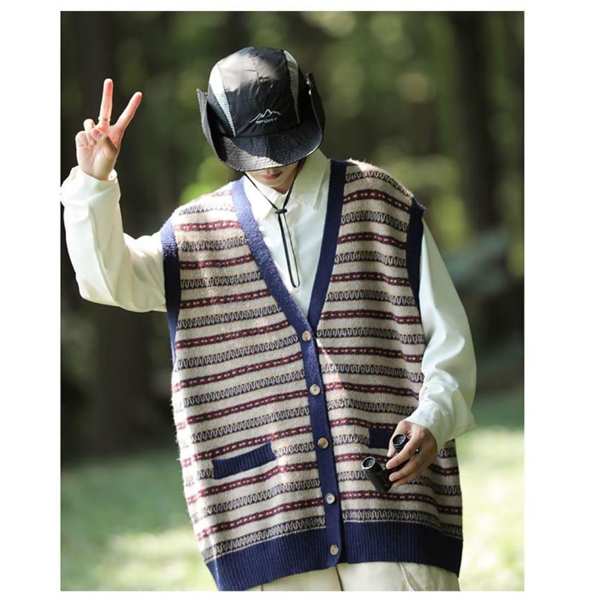V-Neck Patterned Contrast Trim Button-Up Sweater Vest Product Image
