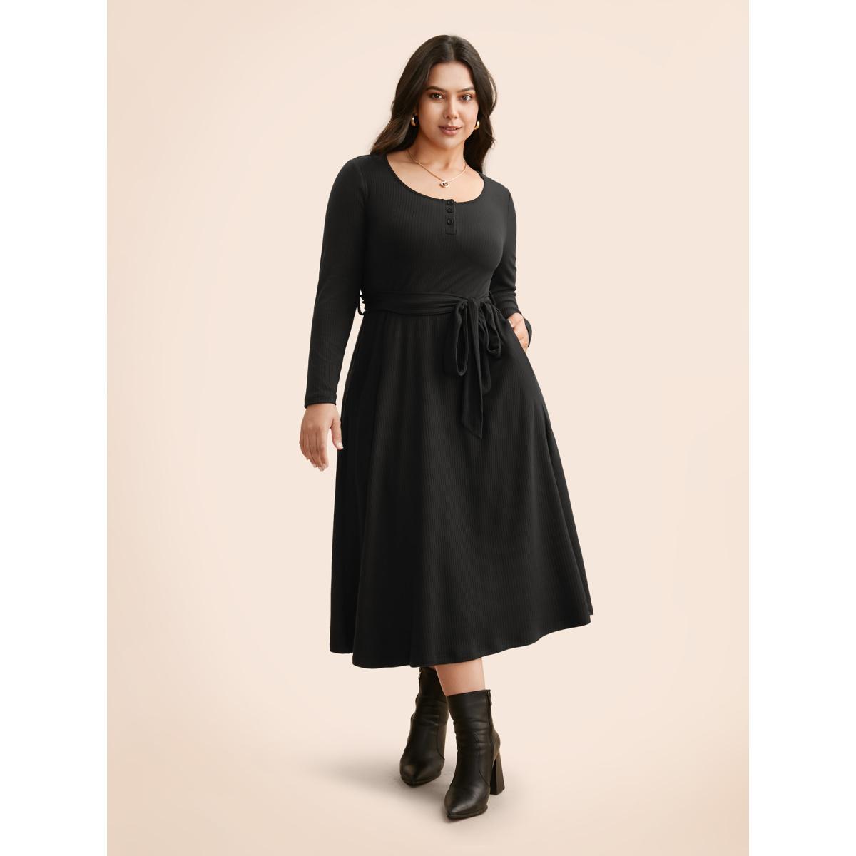 Plus Size Solid Waist Tie Midi Dress Black Women Casual Texture Knit Dresses Bloomchic 10/M Product Image