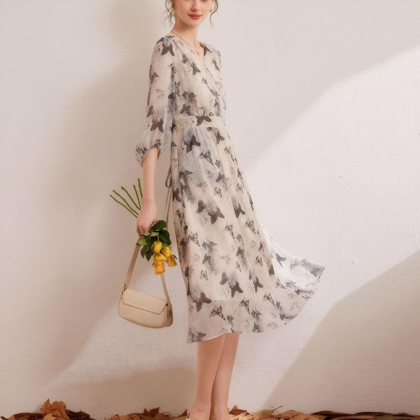 3/4-Sleeve V-Neck Butterfly Print Midi A-Line Dress Product Image