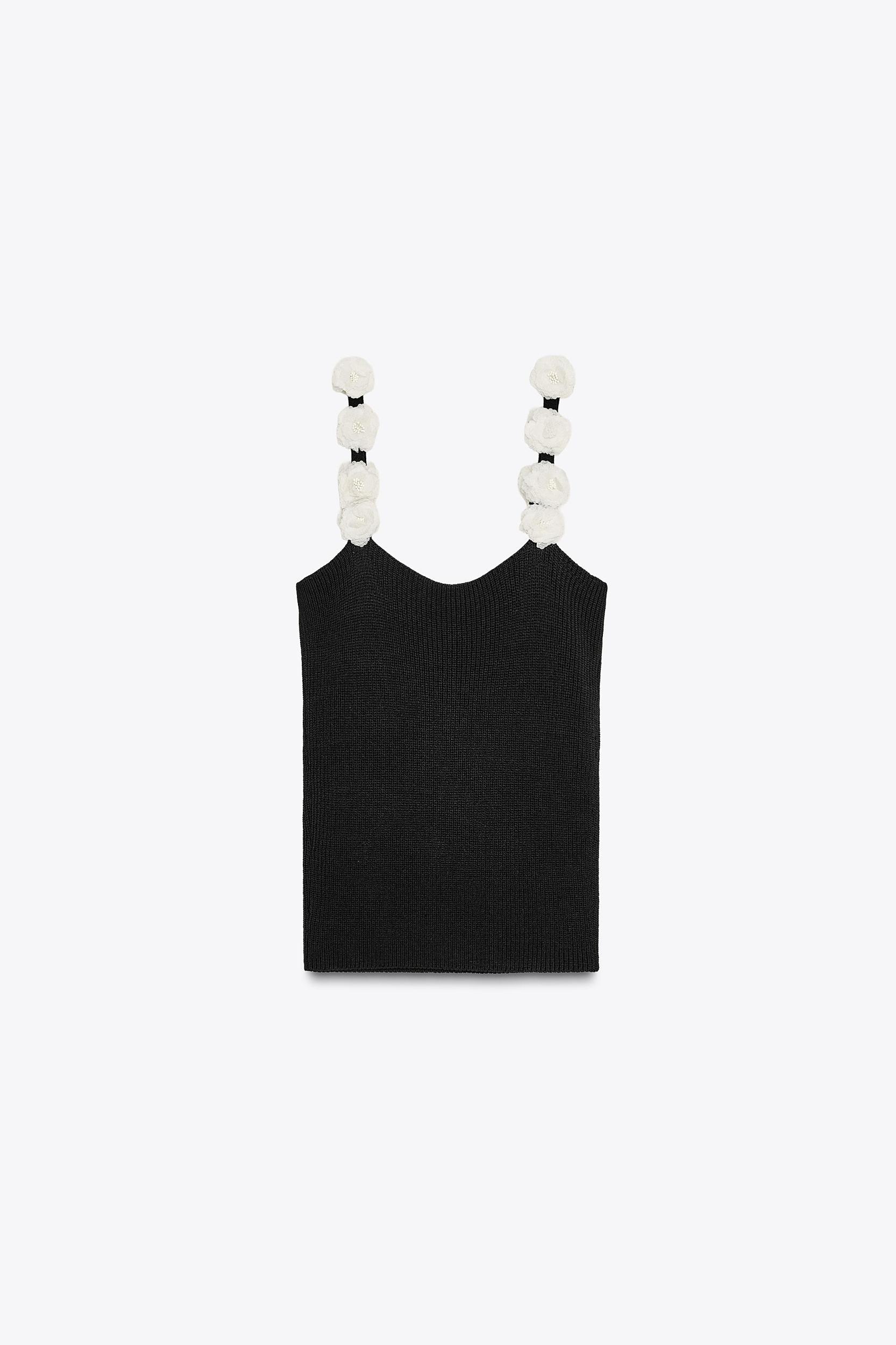 FLORAL KNIT TOP Product Image
