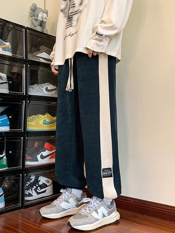Men's Side Striped Fleece Lined Jogger Pants Product Image