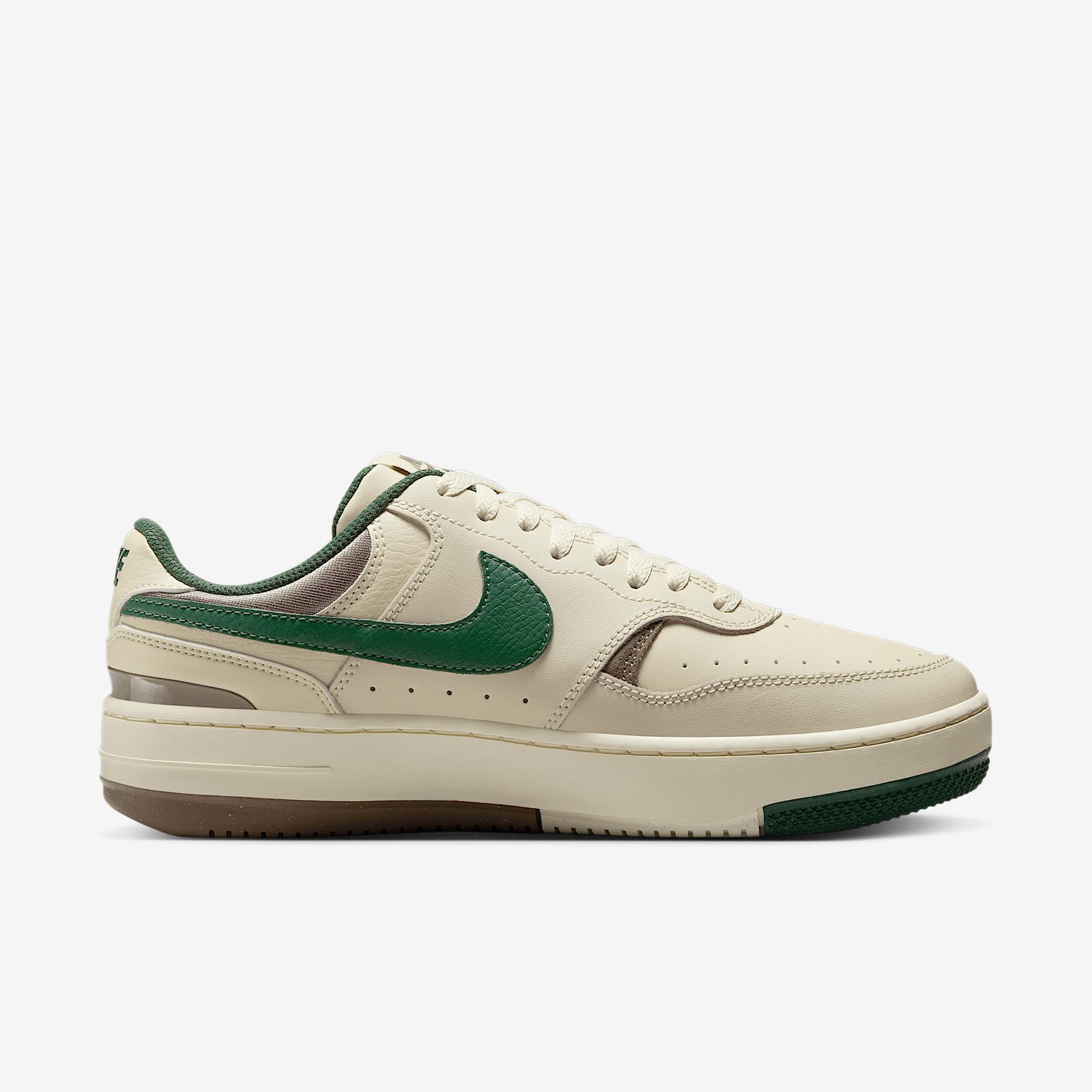 Nike Gamma Force Women's Shoes Product Image