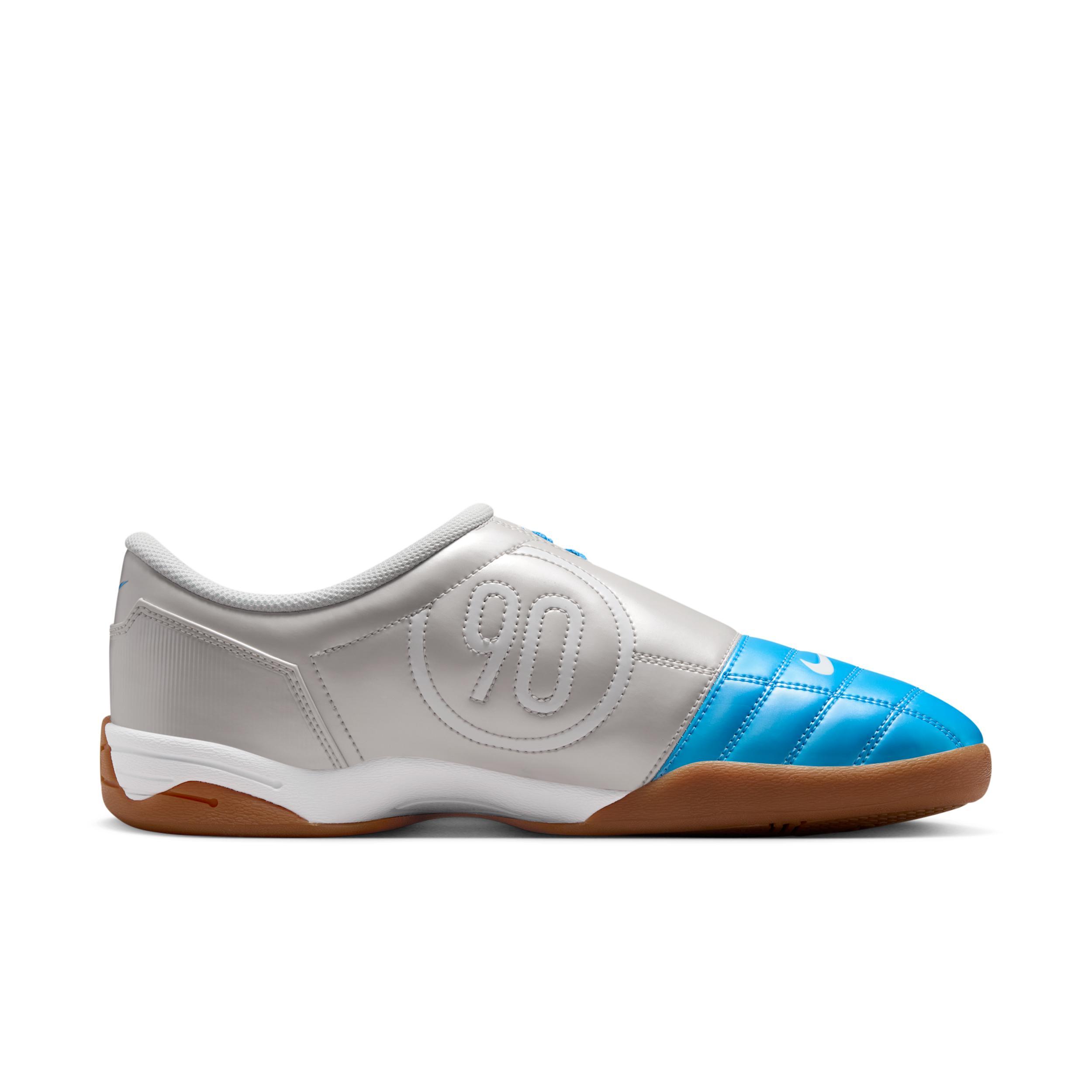 Nike Total 90 Men's Shoes Product Image