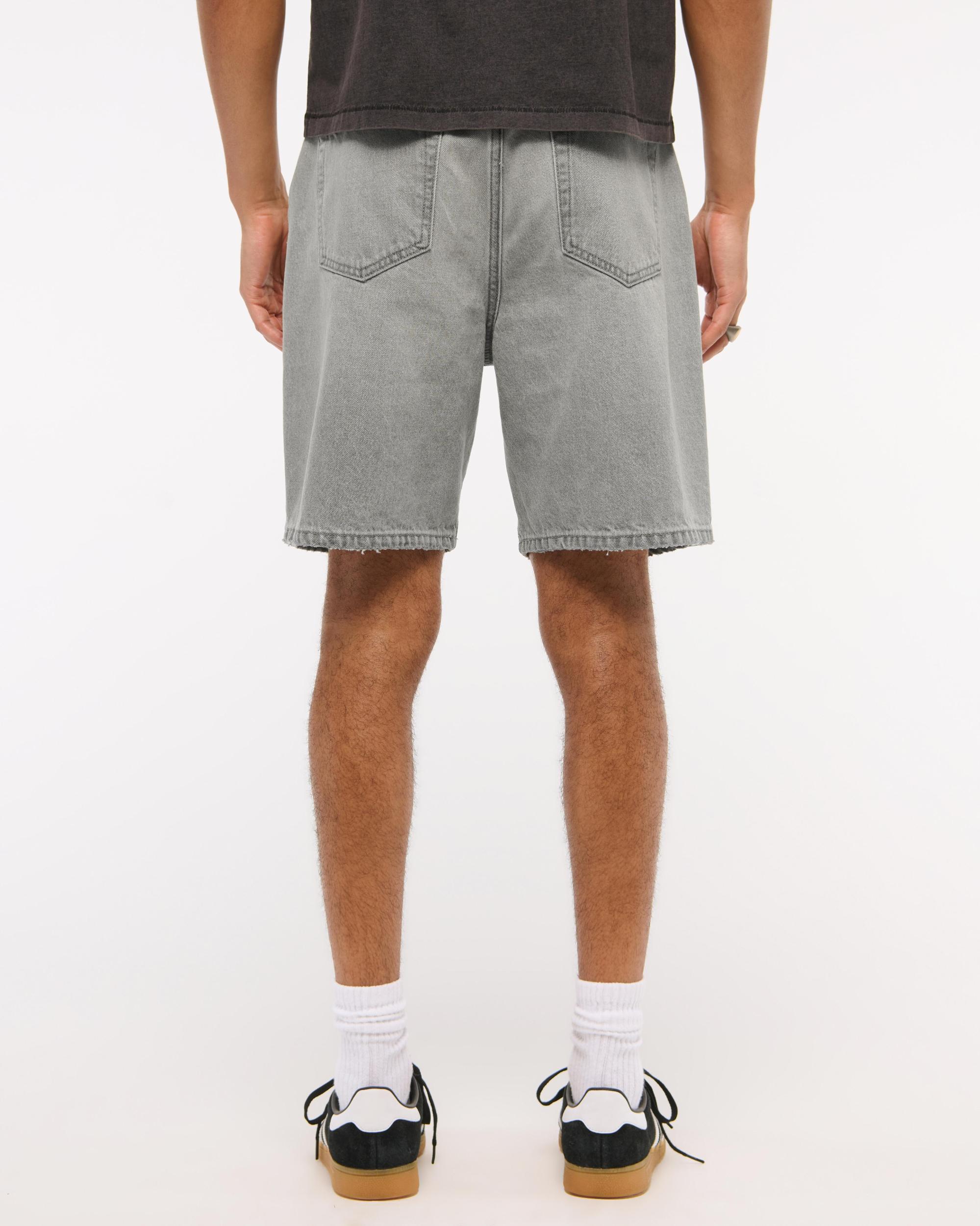 Loose Denim Short Product Image