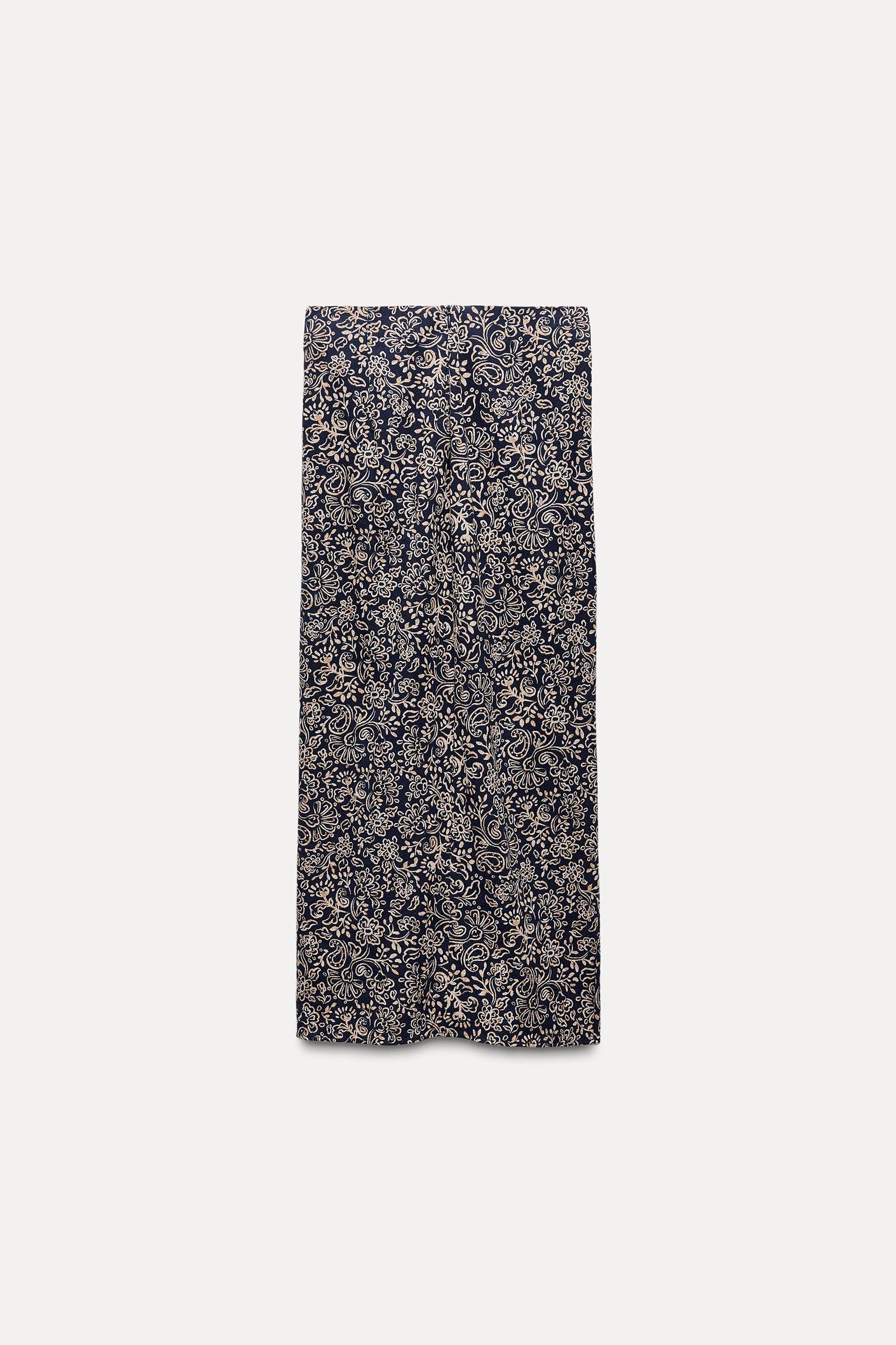 PRINTED WRAP SKIRT Product Image