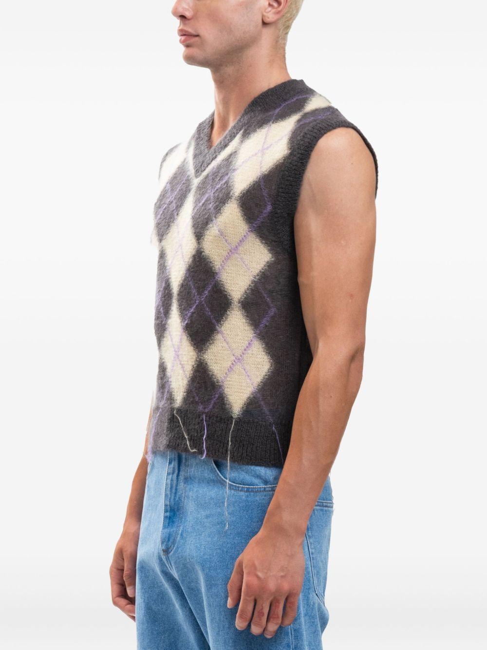 argyle sweater vest Product Image