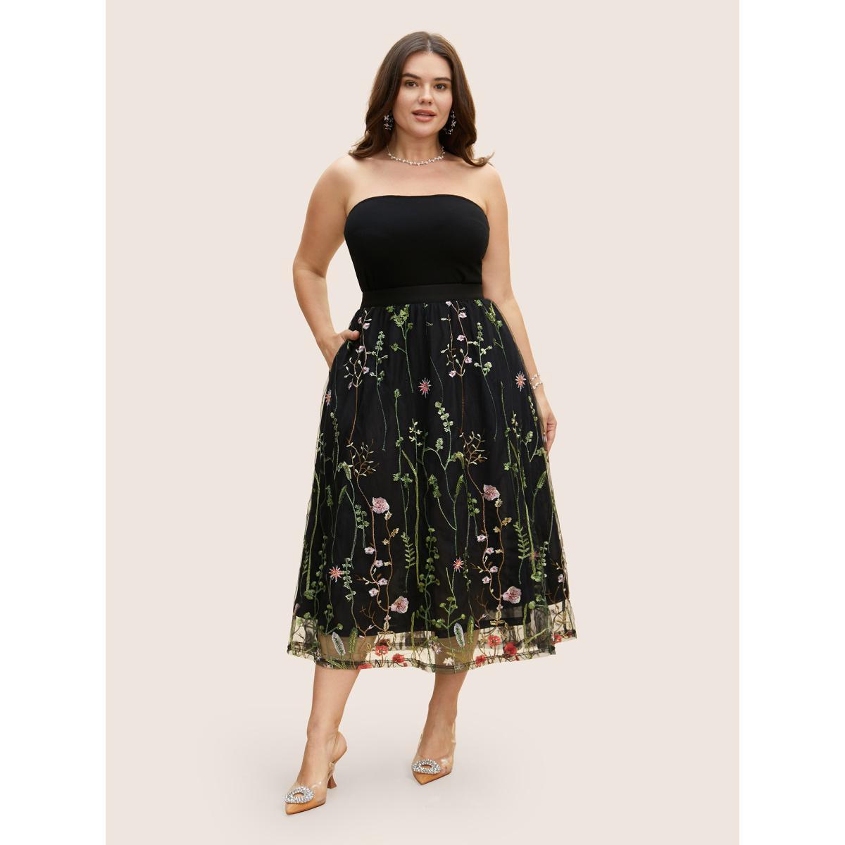 Plus Size Floral Embroidered Mesh Elastic Waist Pocket Skirt Women Black Formal Embroidered No stretch Side seam pocket Party Skirts BloomChic 22-24/3X Product Image