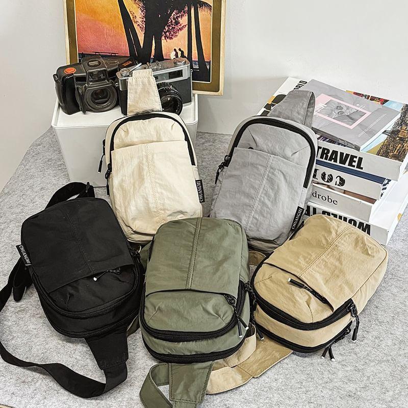 Plain Sling Bag Product Image