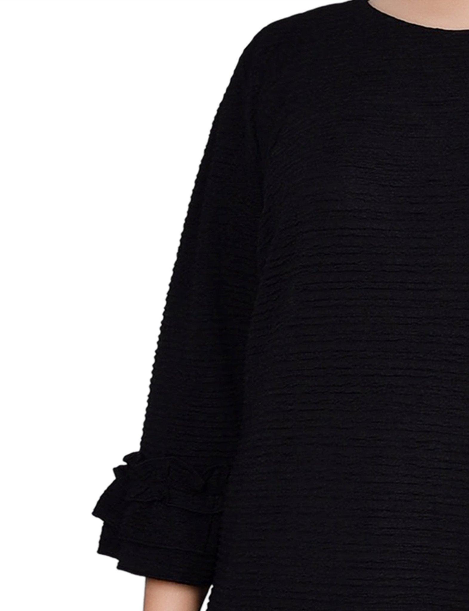 Black 3/4 Sleeve Textured Knit Dress - Plus Product Image