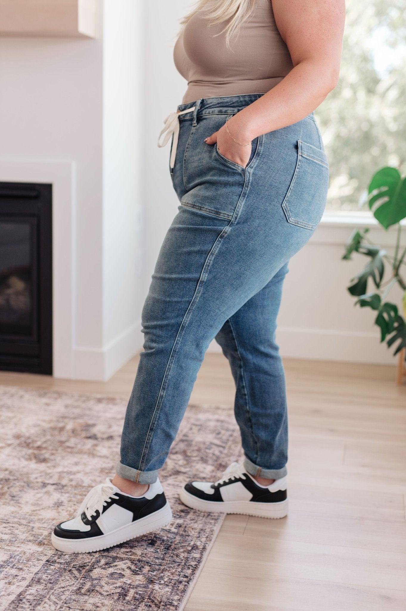Charlene High Rise Contrast Thread Jogger in Ecru (Online Exclusive) Product Image
