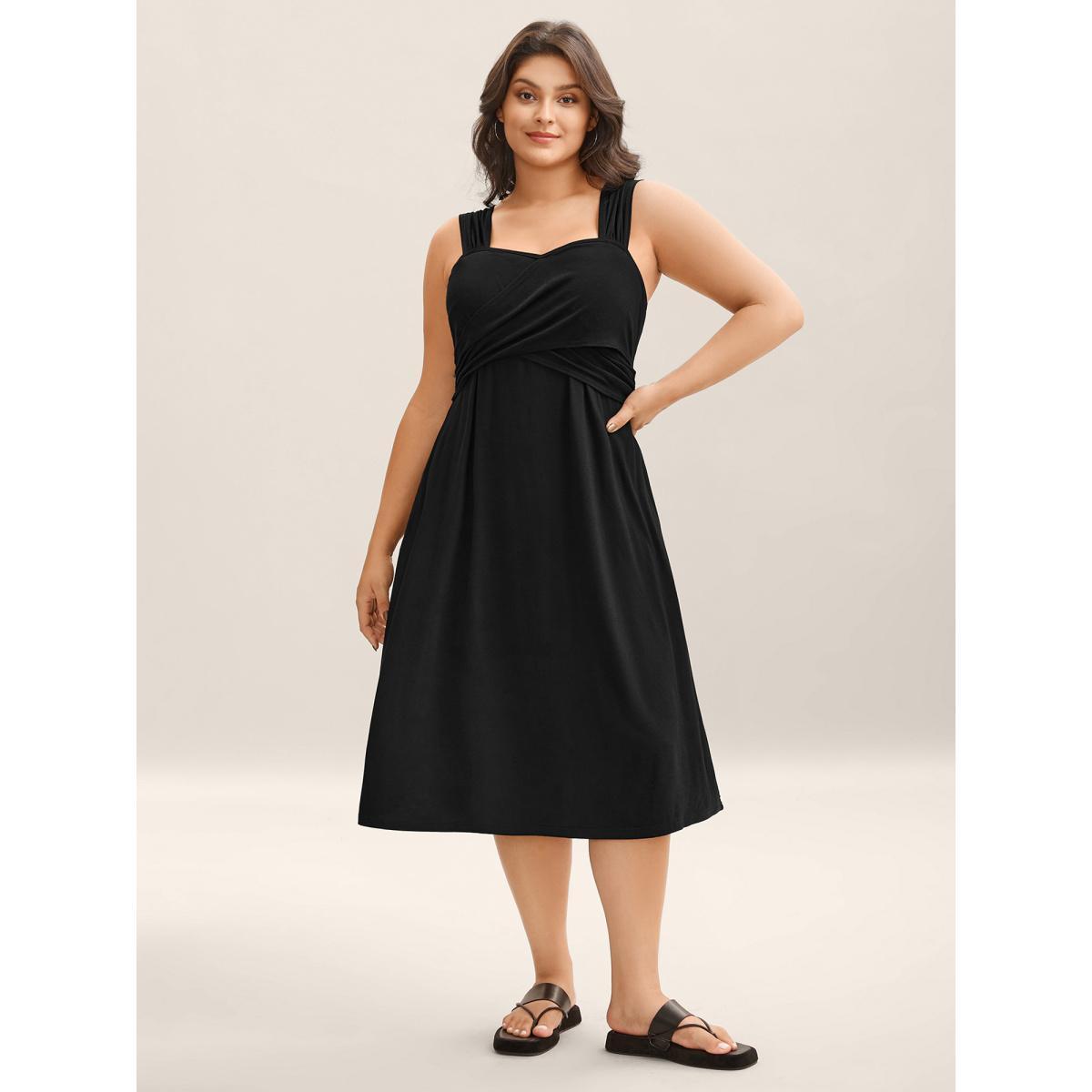 Plus Size Crosswrap Bodice Pockets Midi Dress Black Women Heart neckline Sleeveless Curvy BloomChic 22-24/3X Product Image