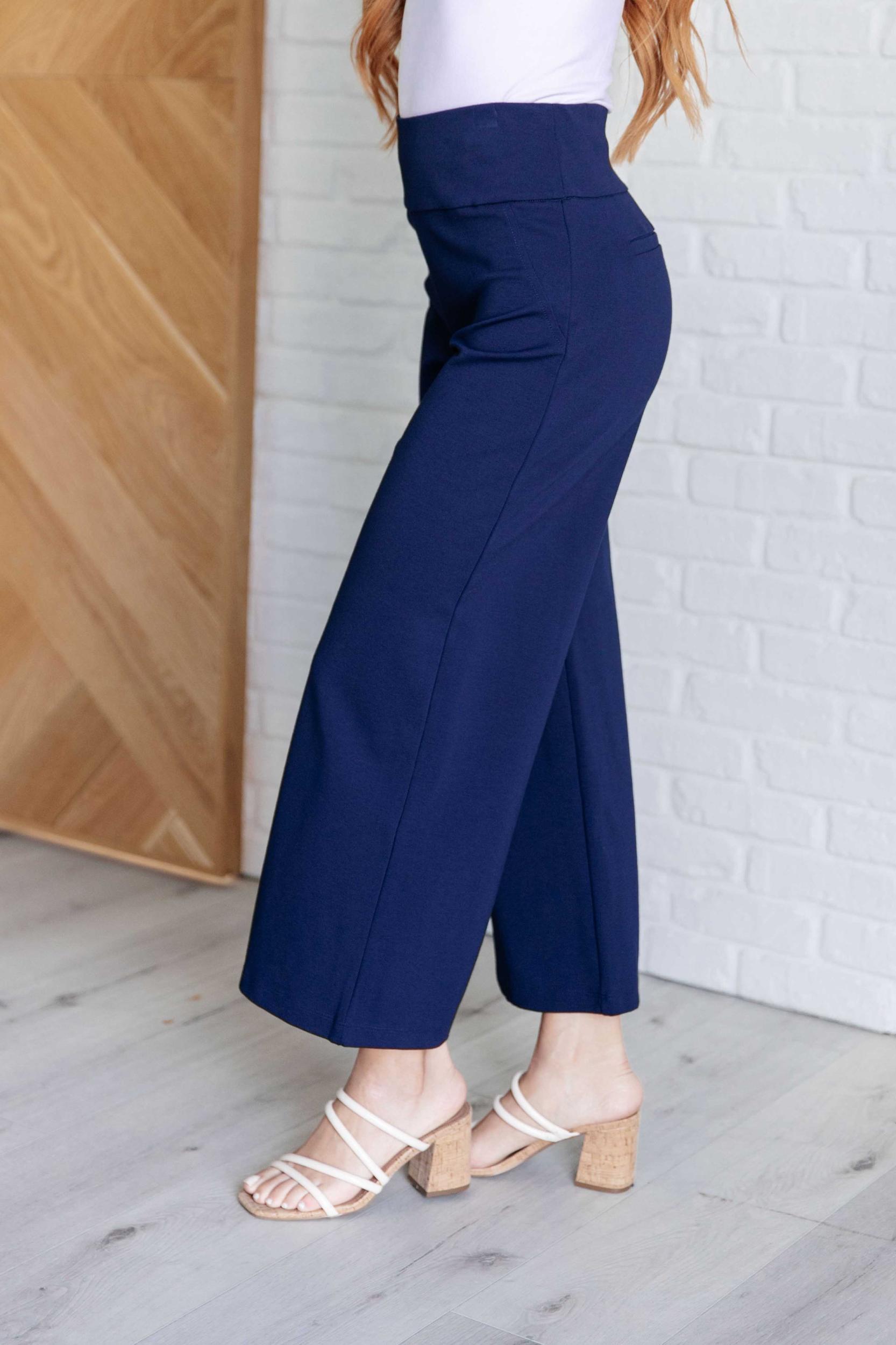 Chase the Pace Wide Leg Bottom in Taupe Product Image
