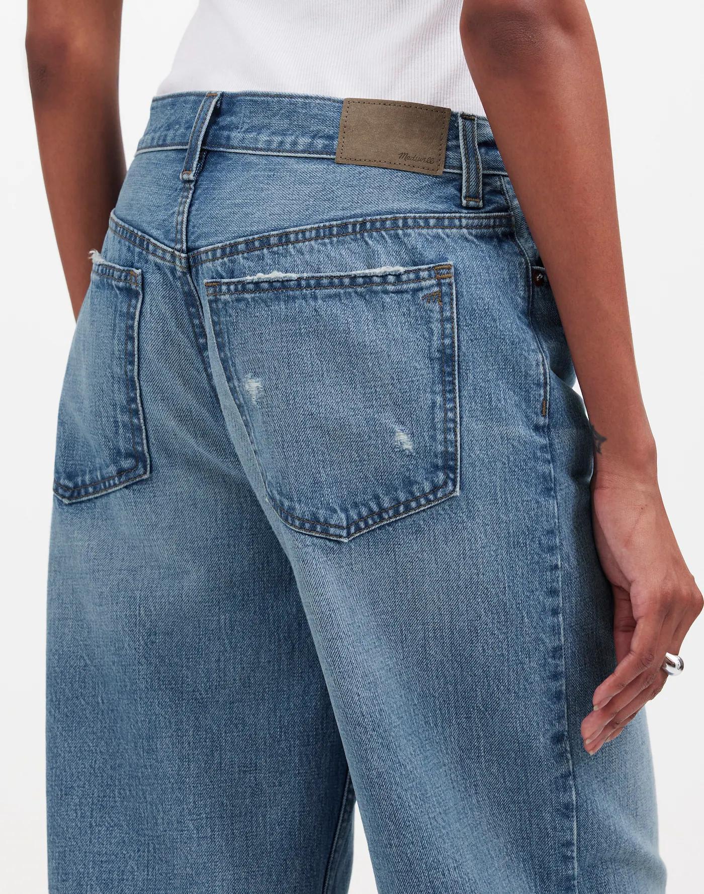 Low-Slung Baggy Jeans Product Image