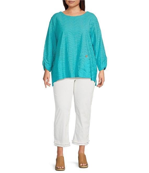 Ali Miles Plus Size Textured Knit Round Neck 3/4 Sleeve Hi-Low Hem Top Product Image