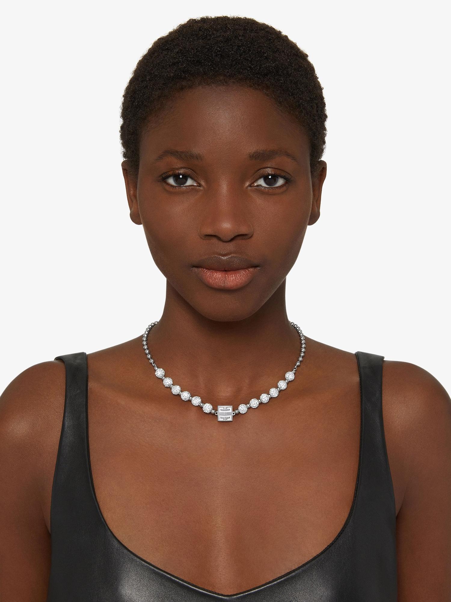 4G necklace in metal with crystals Product Image