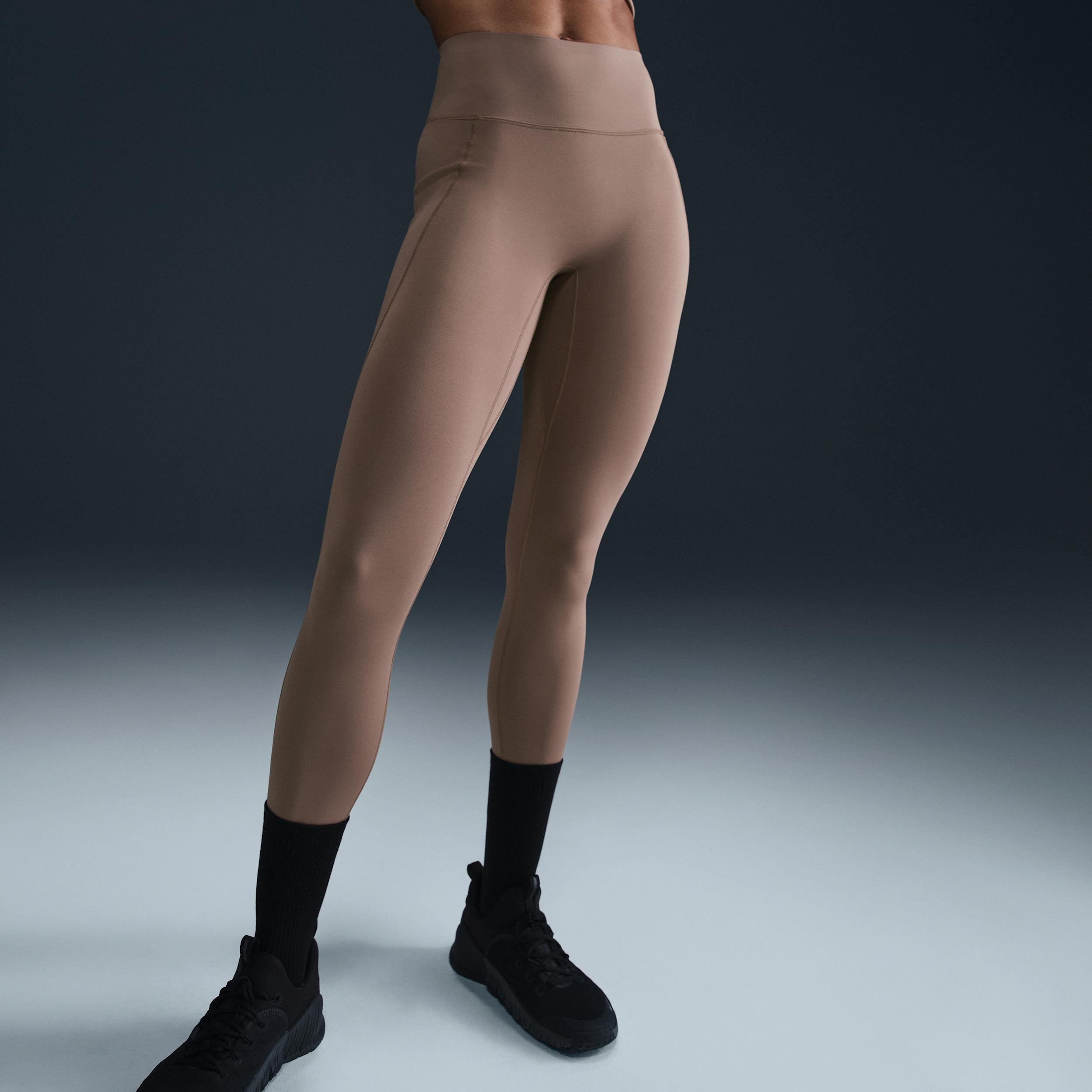 Nike Universa Women's Medium-Support High-Waisted 7/8 Leggings with Pockets Product Image