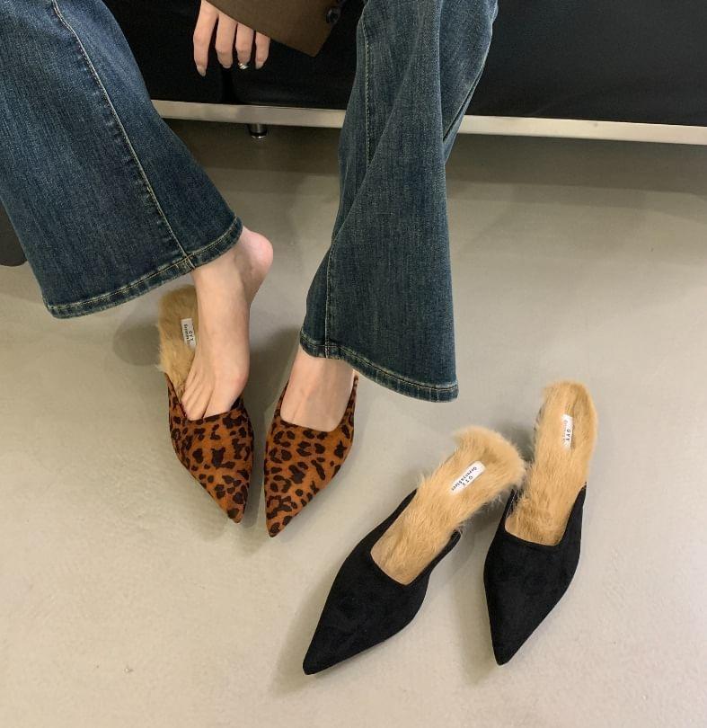 Kitten Heel Pointed Toe Fleece-Lined Mules Product Image