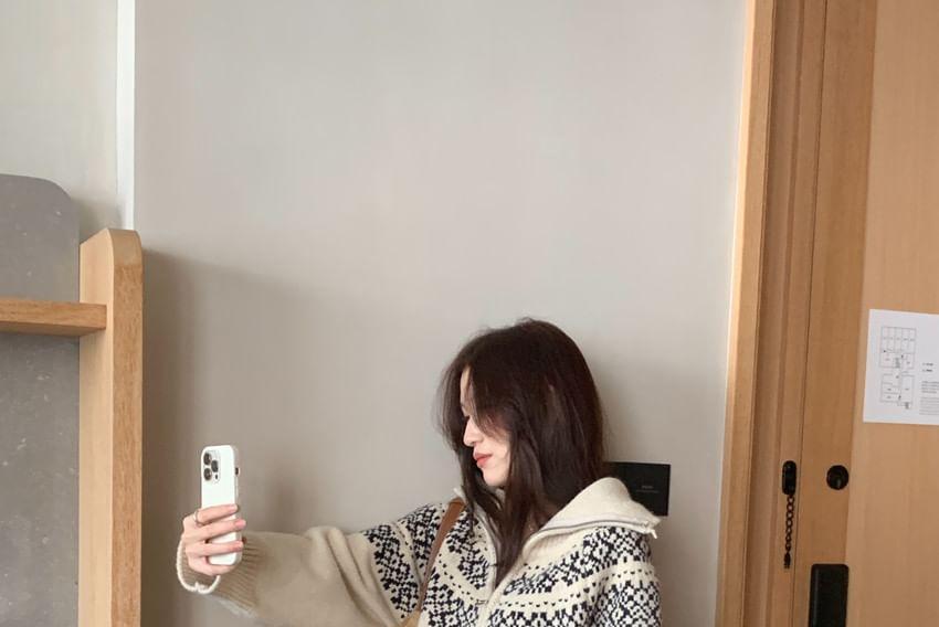 Jacquard Zip-Up Cardigan Product Image