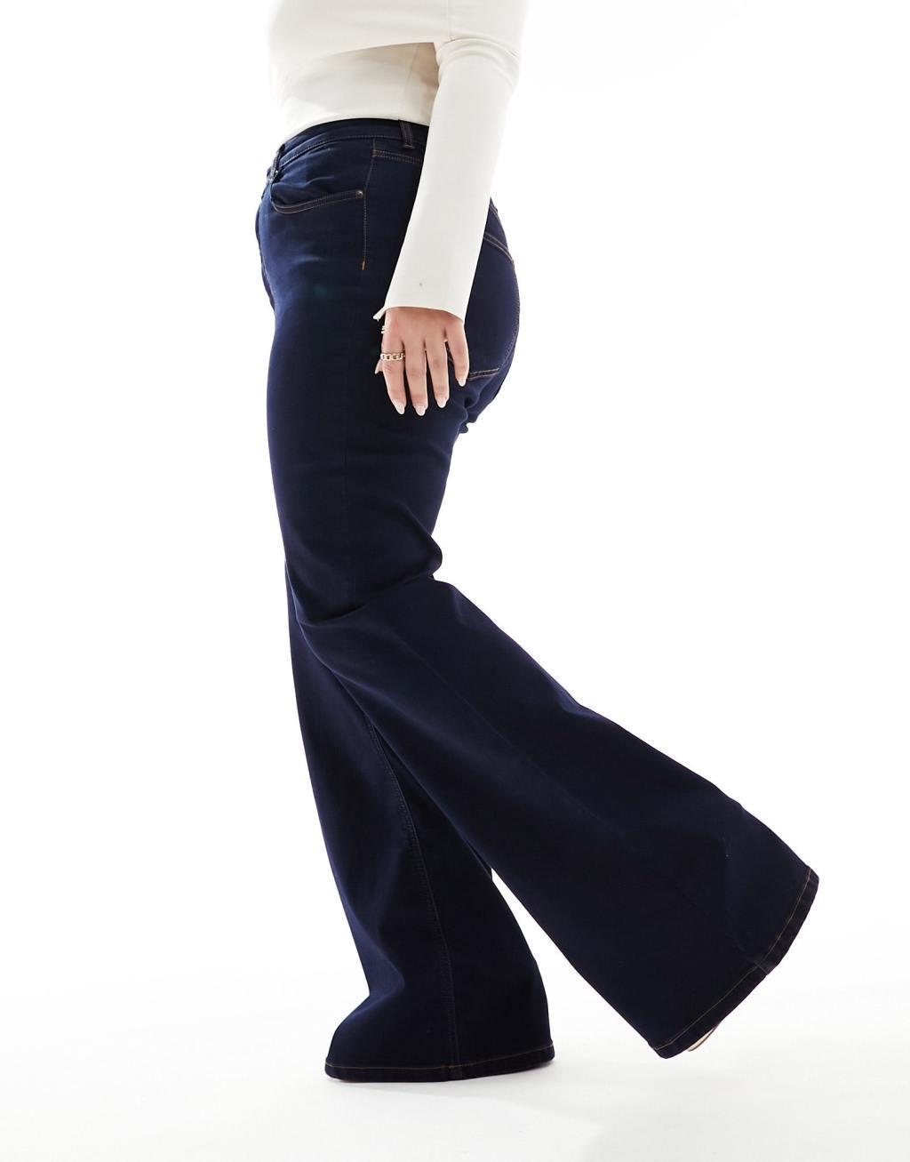 ASOS DESIGN Curve sculpting super stretch flare jeans in dark blue Product Image