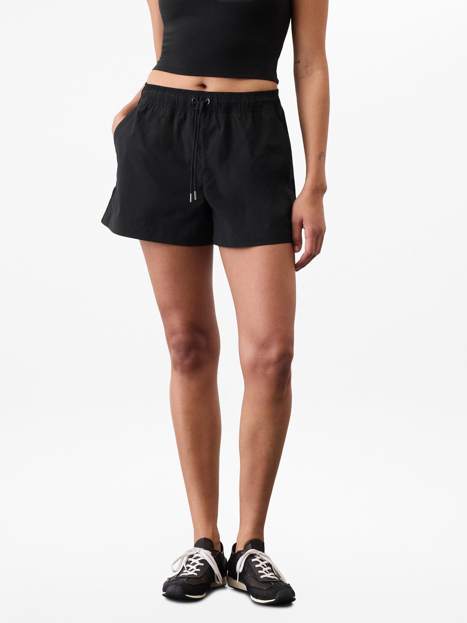 Midday Mid Rise Short Product Image
