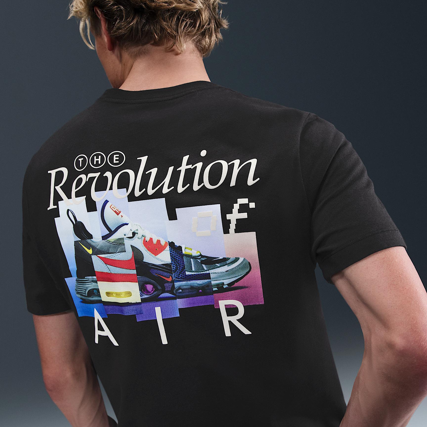 Men's Nike Sportswear T-Shirt Product Image